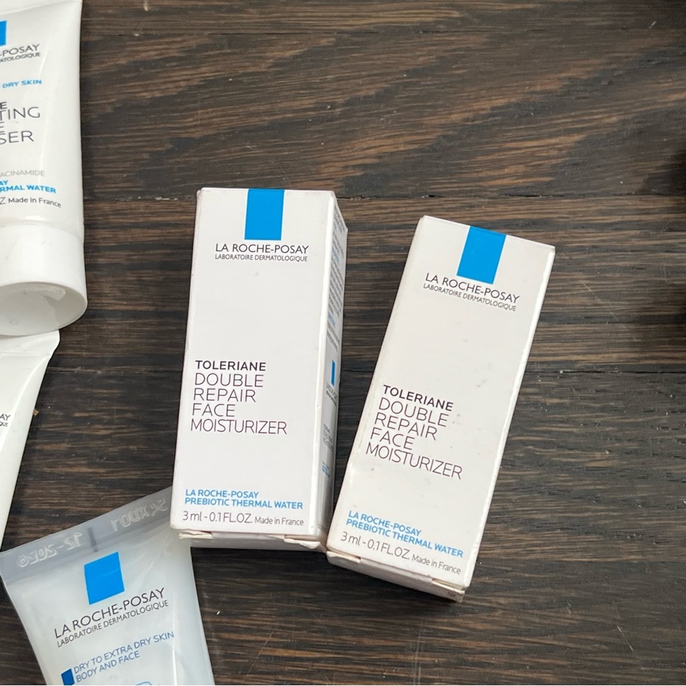 La Roche-Posay Sample Bundle - Picture 4 of 4